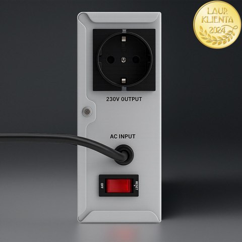 Qoltec Automatyczny Stabilizator napięcia AVR 1000VA | Compact | Toroidalny transformator