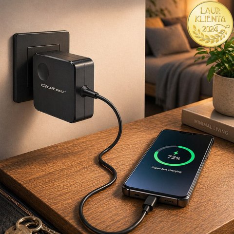 Qoltec Ładowarka sieciowa GaN Super Fast 65W | USB-C PD PPS | 5-21V | 3-3.25A | Laptop | MacBook | Smartfon | kabel 1.8m