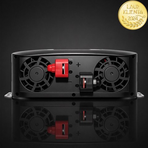 Qoltec Przetwornica napięcia Pure Sine Wave | 12V na 230V | 2500/5000W | LCD | USB | USB-C | Kompatybilna z LiFePO4 GEL AGM