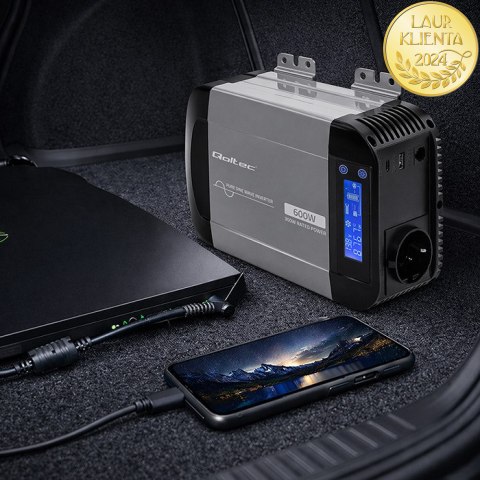 Qoltec Przetwornica napięcia Pure Sine Wave | 12V na 230V | 300/600W | LCD | USB | USB-C | Kompatybilna z LiFePO4 GEL AGM