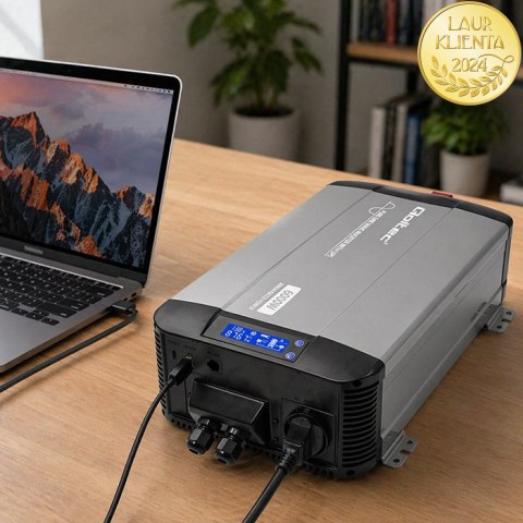 Qoltec Przetwornica napięcia Pure Sine Wave z UPS | 12V na 230V | 3000/6000W | LCD | USB | USB-C | Kompatybilna z LiFePO4 GEL AG