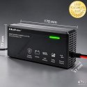 Qoltec Specjalistyczna ładowarka do akumulatora LiFePO4 12V | 10A | PF 0.9 | LED | Inteligentne ładowanie